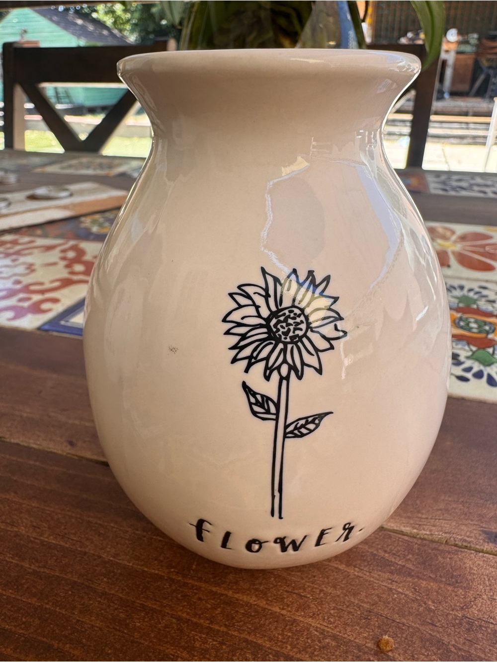 Rae Dunn collectible Ceramic Flower Vase in Cream with Black FlowerDesign